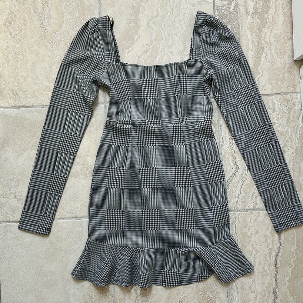 Forever 21 Houndstooth Dress